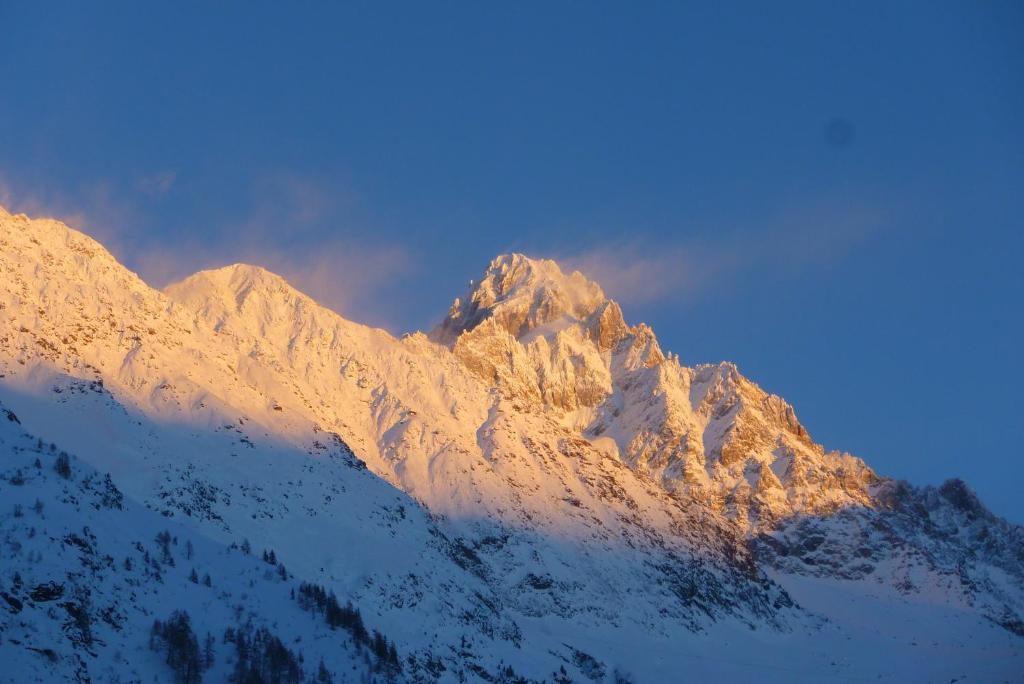 Hotel Restaurant La Couronne Chamonix Kültér fotó