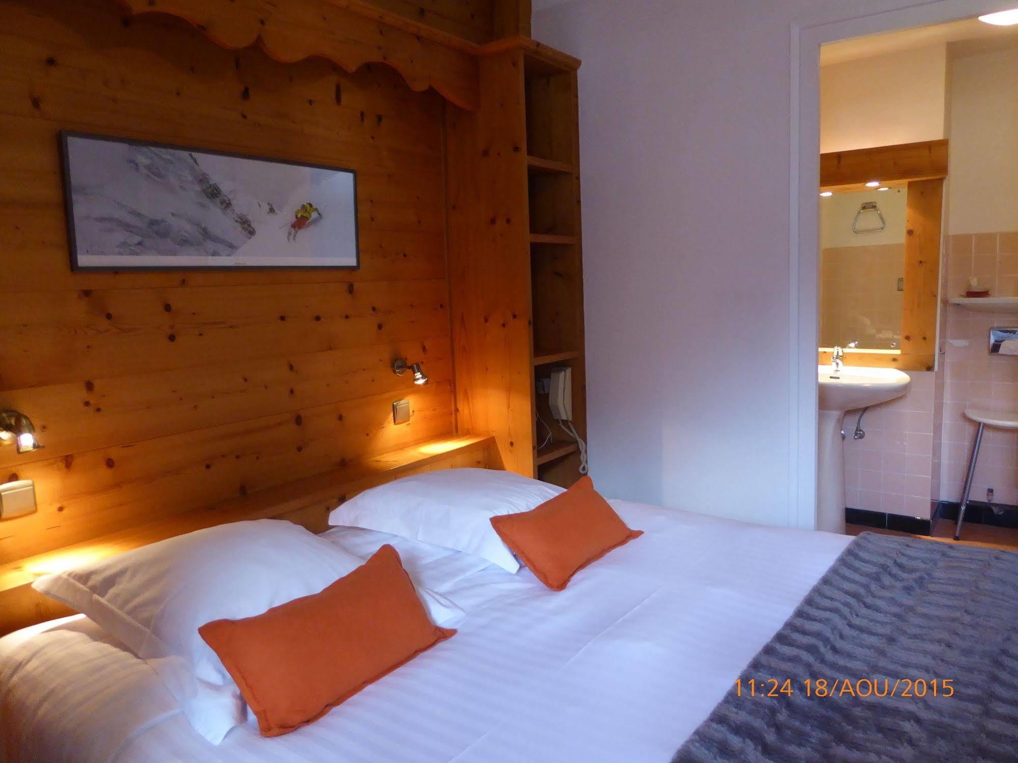 Hotel Restaurant La Couronne Chamonix Kültér fotó