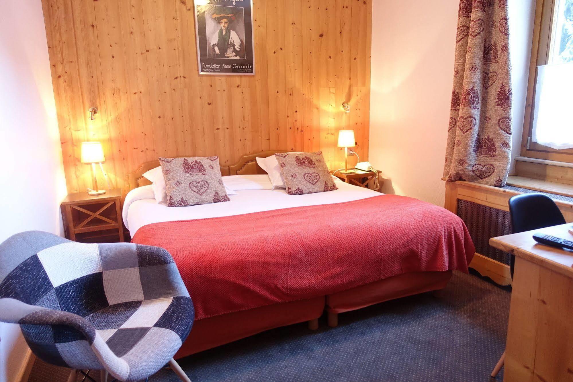 Hotel Restaurant La Couronne Chamonix Kültér fotó